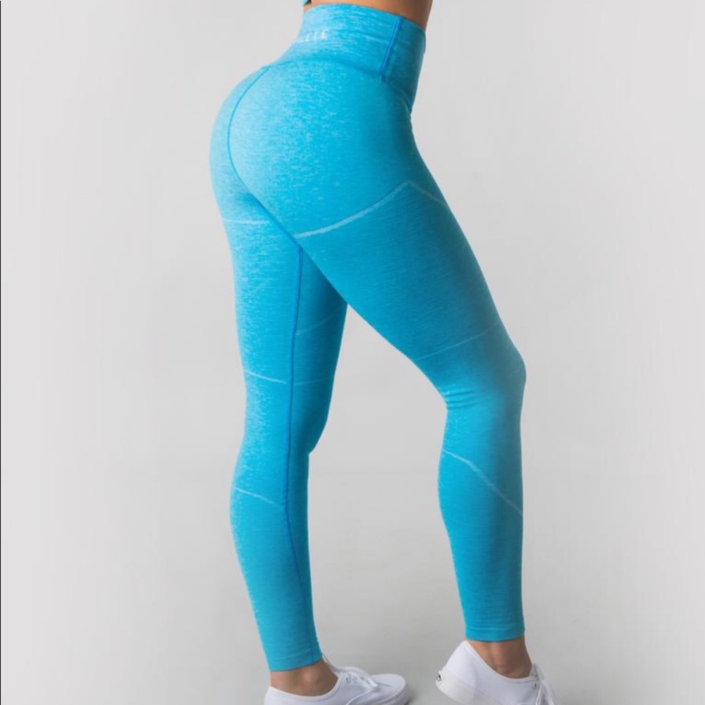 Alphalete Revival R6 Leggings